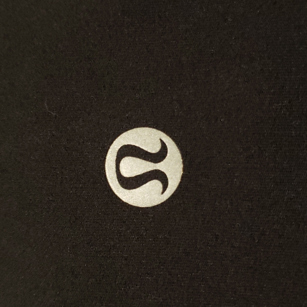 Lululemon Black Z4 Leggings Size 8 - Picture 3 of 9